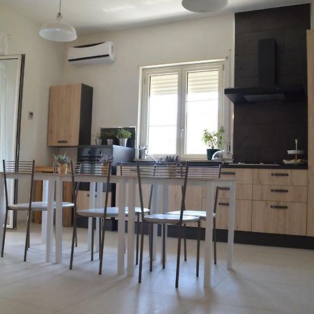 B&B La Via Di Casa 산리온 외부 사진