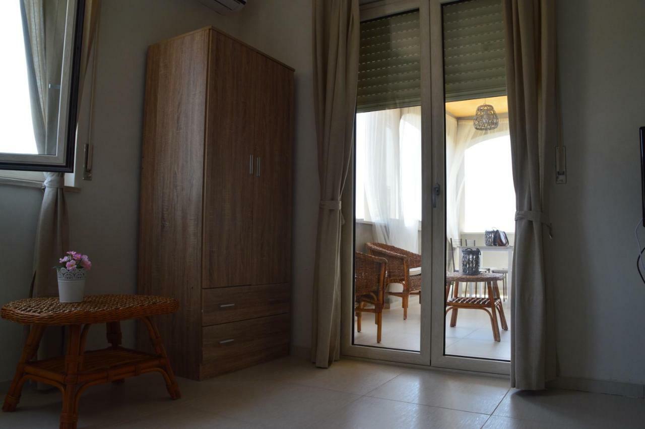 B&B La Via Di Casa 산리온 외부 사진