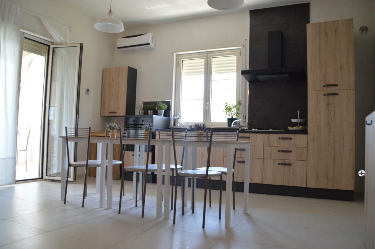 B&B La Via Di Casa 산리온 외부 사진