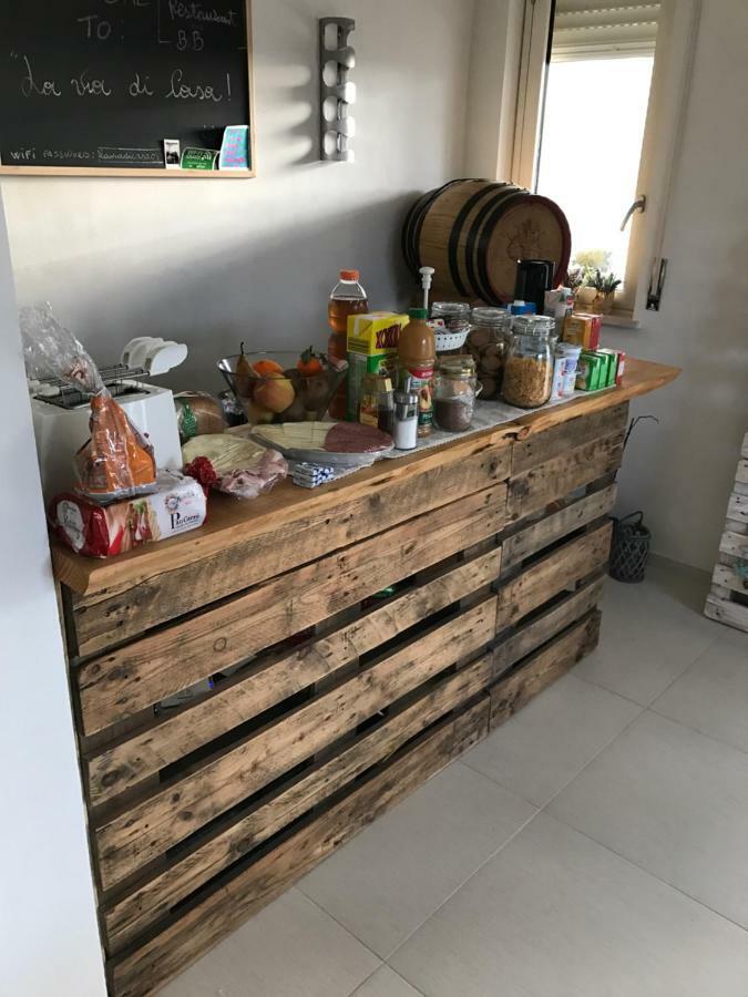 B&B La Via Di Casa 산리온 외부 사진